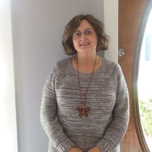 Meet your Posher, Cecelia